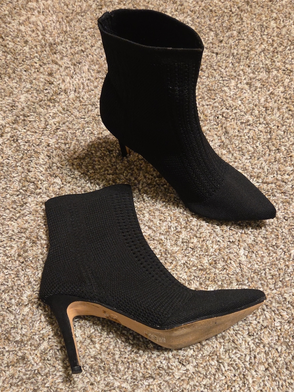 CATHERINE MALANDRINO Dnonito Pointed Toe Knit Bootie